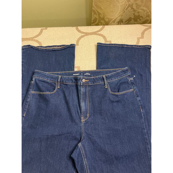 Old navy wow flare high rise dark rinse blue jeans, size 18 - Picture 2 of 12